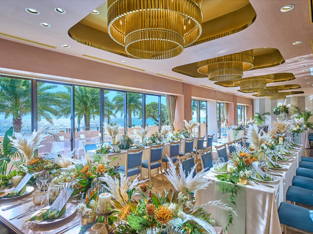 ウェディングパーティ